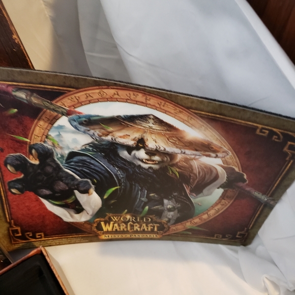 World of Warcraft mists of pandaria collectors - Picture 10 of 16